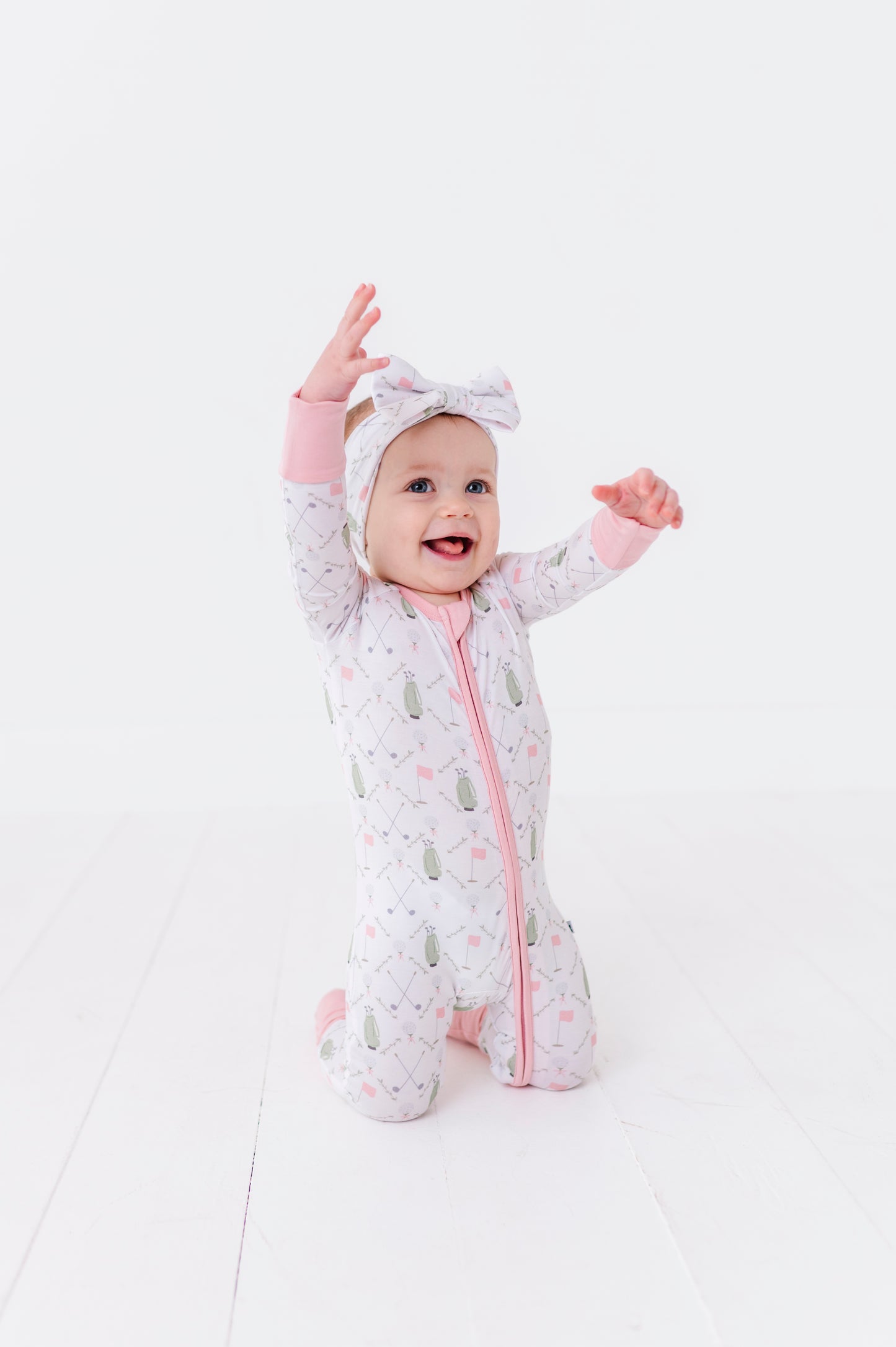 Dressed to the Tee Convertible Footies- Pink
