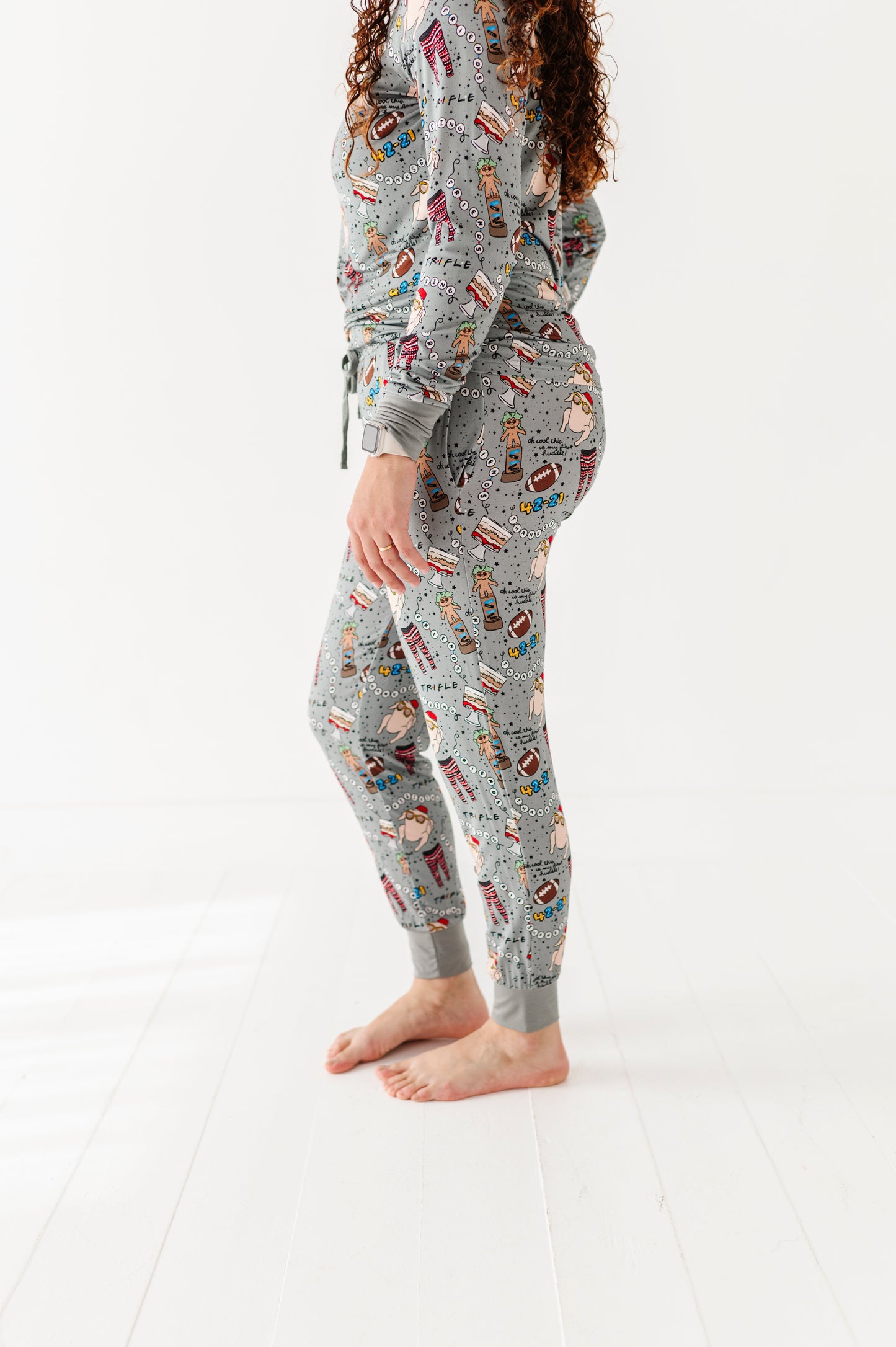 Could this BE any more Thanksgiving-y? Women's Jogger Set