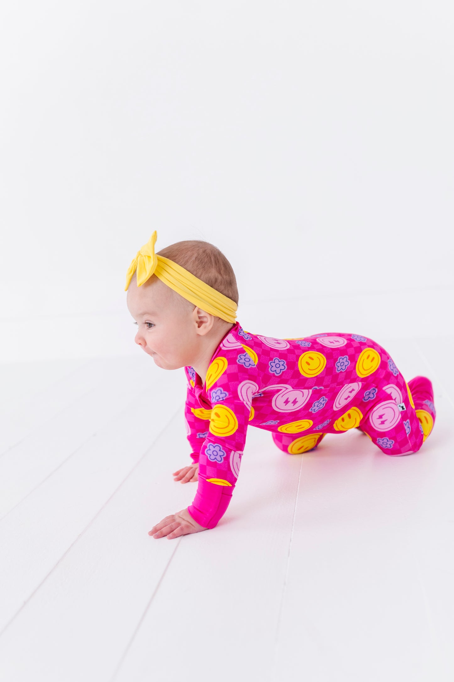Electric Smiles Convertible Footies