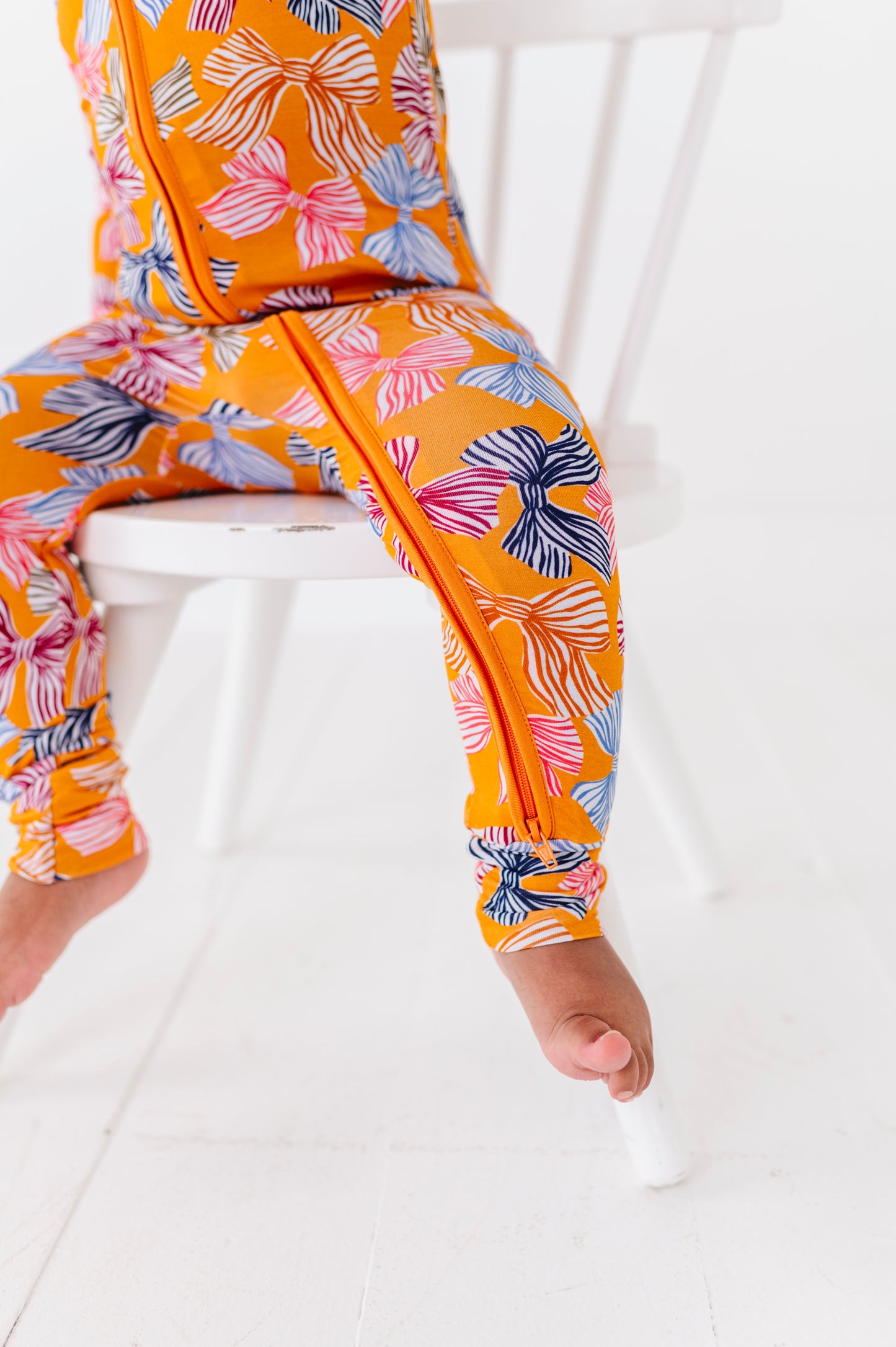 Life of a Bowgirl Convertible Footies