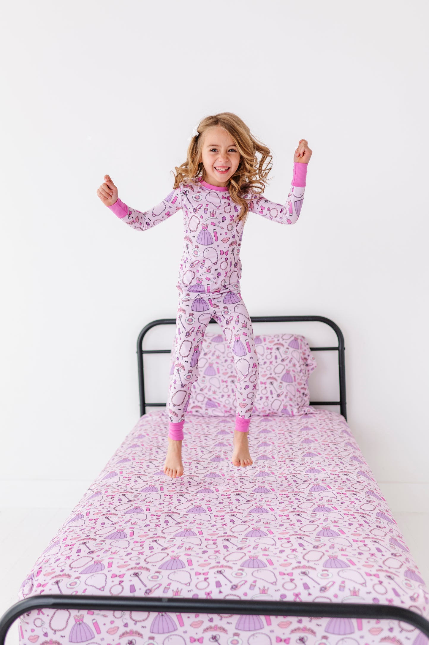 Sleeping Cutie Twin Fitted Sheet and Pillowcase