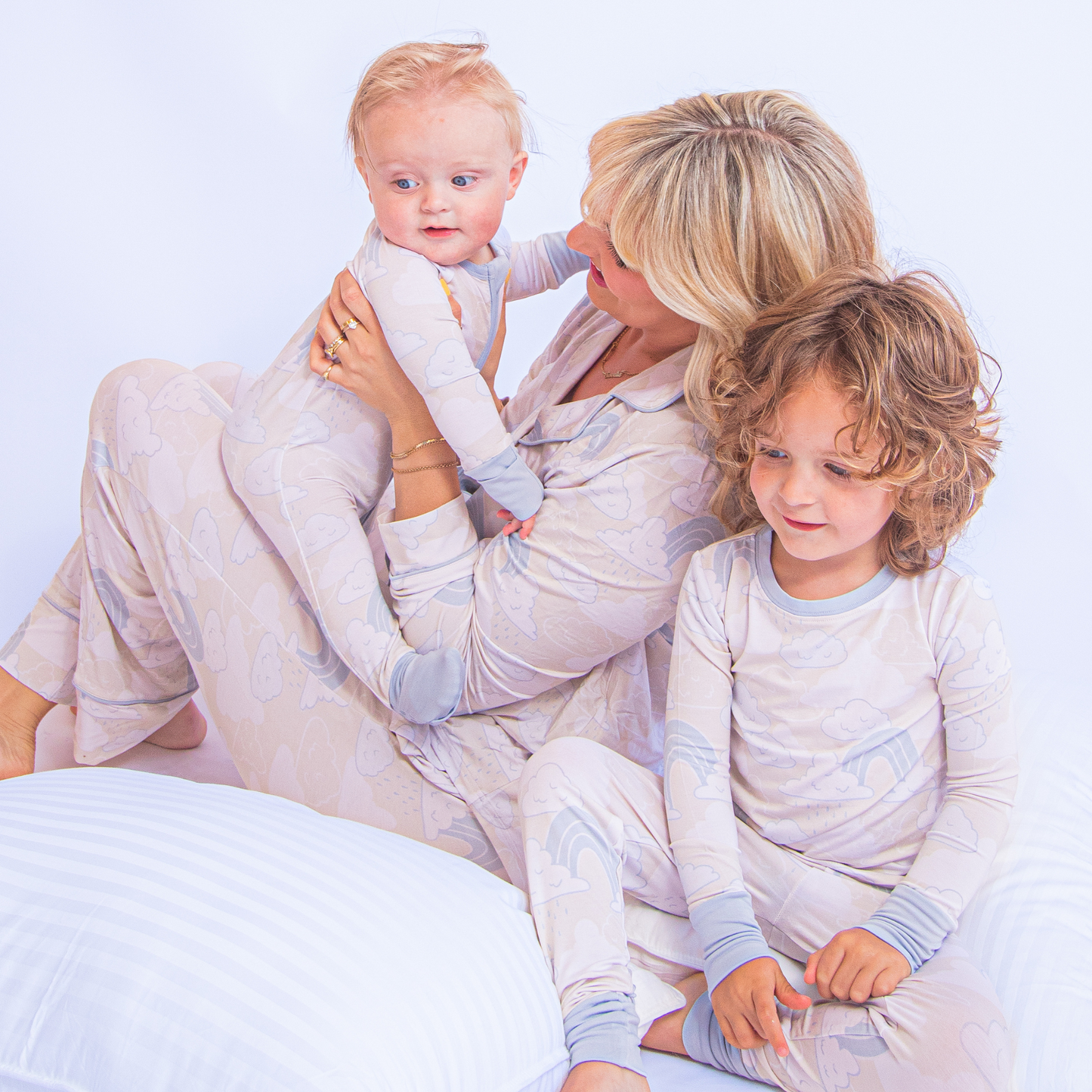 Kiki + Lulu x Rydel STORM Mama Luxe Lounge Set