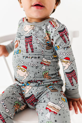Could this BE any more Thanksgiving-y? Kids Pajamas