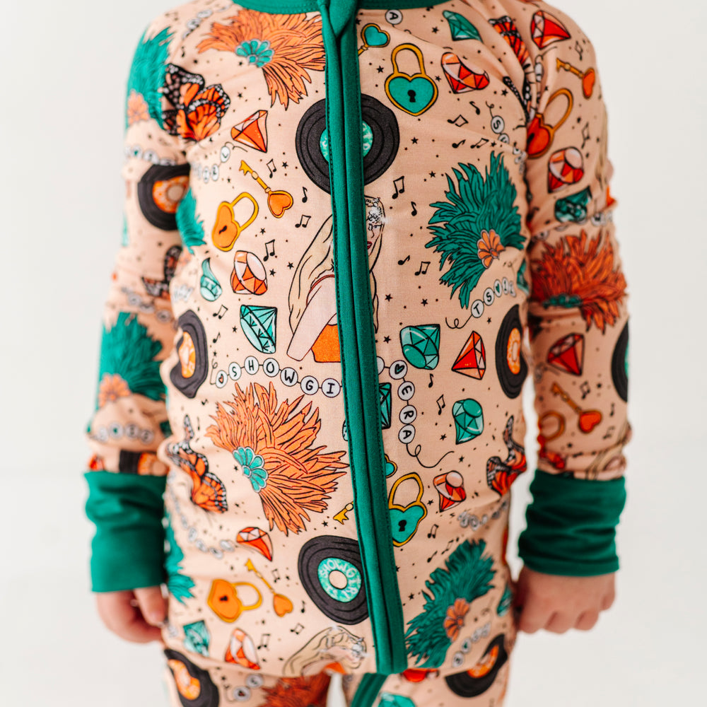 Life of a Showgirl Convertible Footies