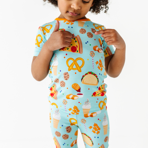 "I Can't Go To Bed Yet, I'm Hungry" Toddler Pajamas Short Sleeves and Pants