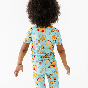 "I Can't Go To Bed Yet, I'm Hungry" Toddler Pajamas Short Sleeves and Pants