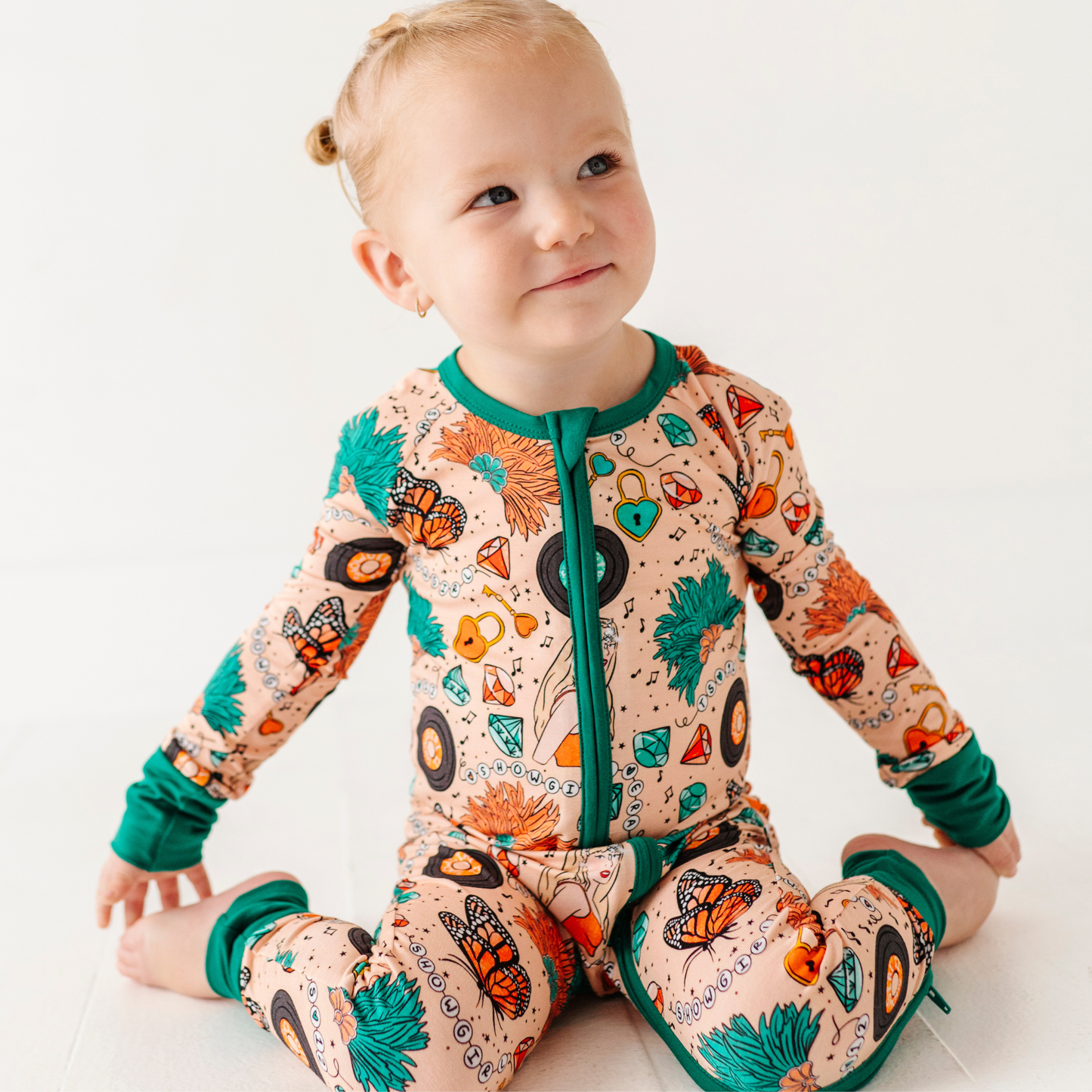 Life of a Showgirl Convertible Footies